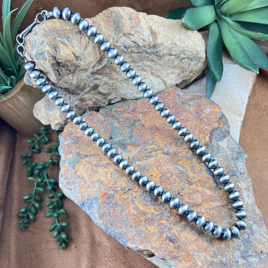 20" Navajo Pearl Necklace by Tonisha Haley