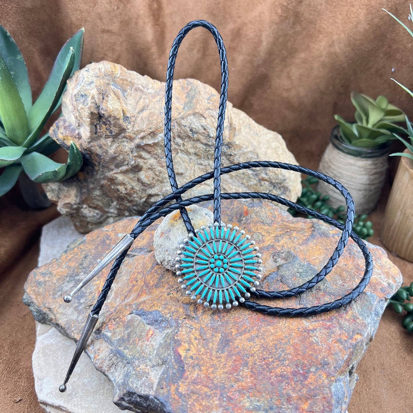 Vintage Zuni Turquoise Needlepoint Bolo Tie — Estate