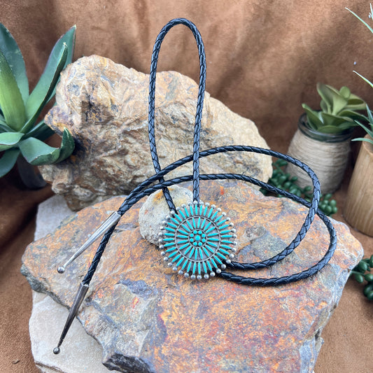 Vintage Zuni Turquoise Needlepoint Bolo Tie — Estate