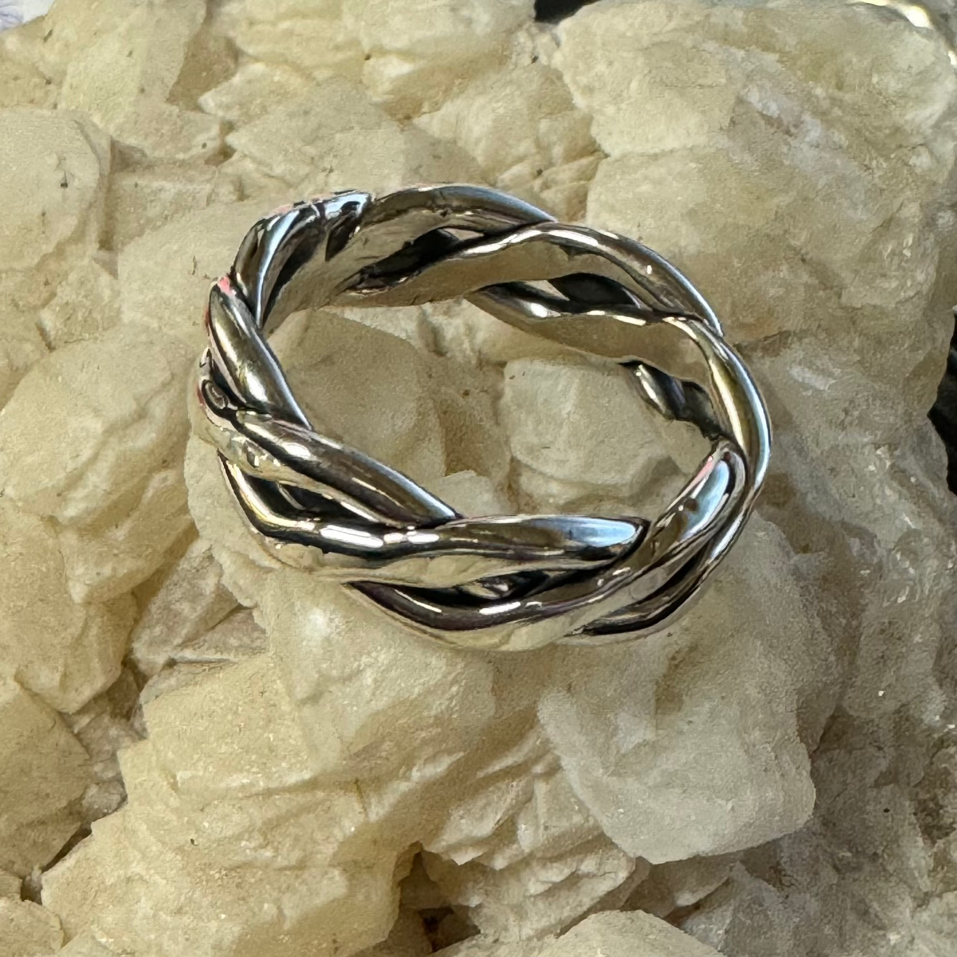 NAVAJO／Henry Mariano／sterling silverリング Traditional Sterling Silver Braided Rings by Henry Mariano – Black