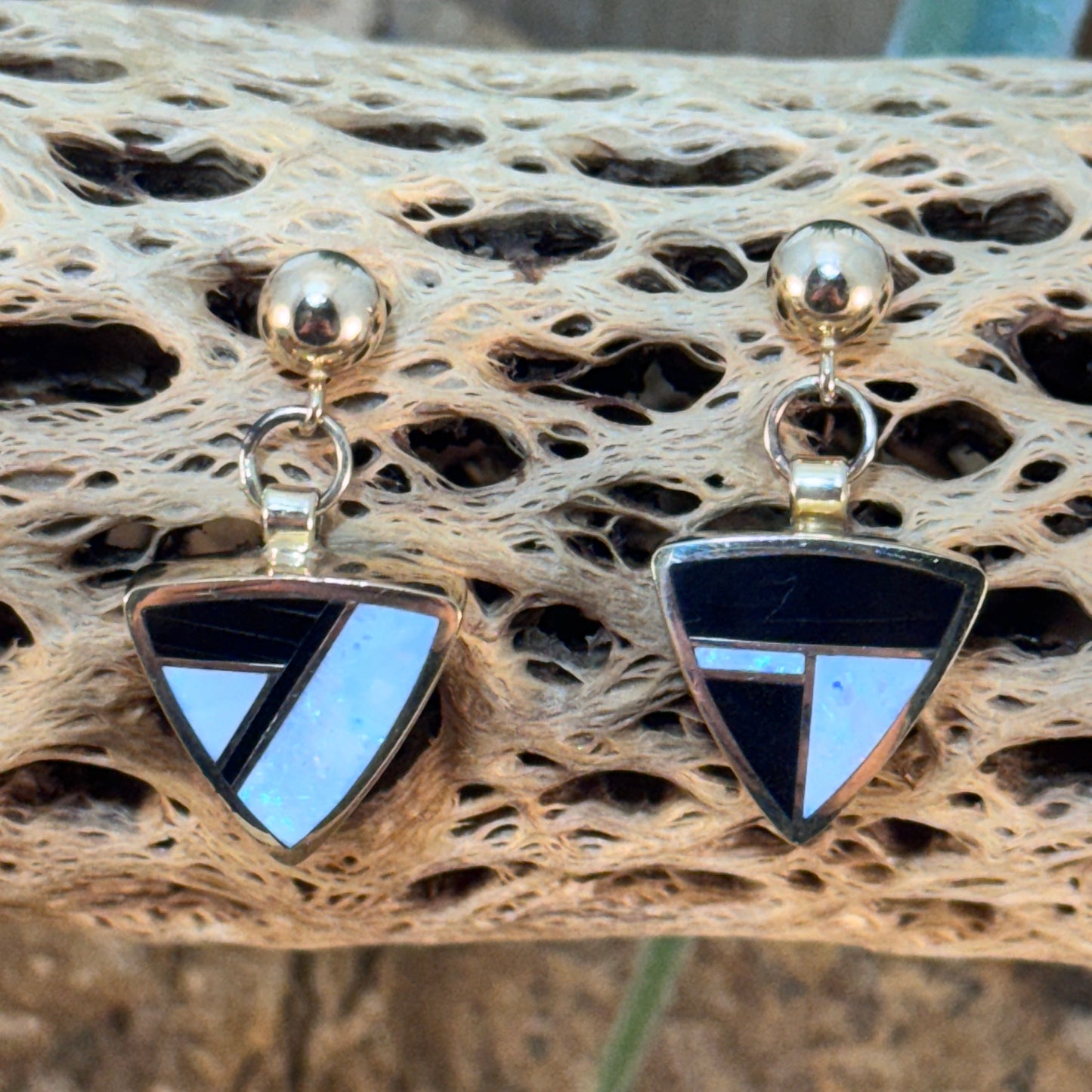 Vintage - Ray Tracey Knifewing 14k Gold Earrings – Opal & Black Jade Inlay - Estate
