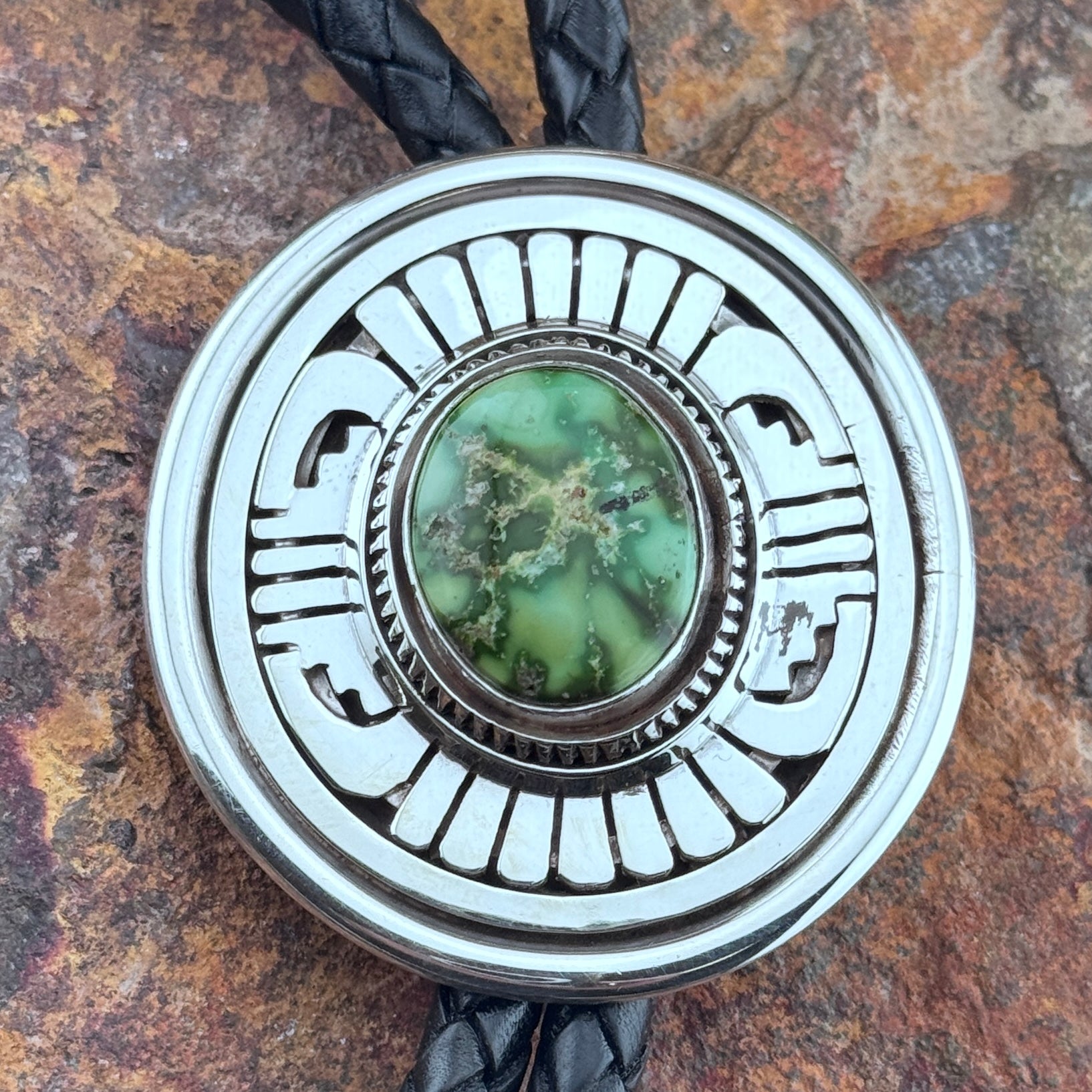 Leonard Nez – Black Arrow Native American Jewelry & Art