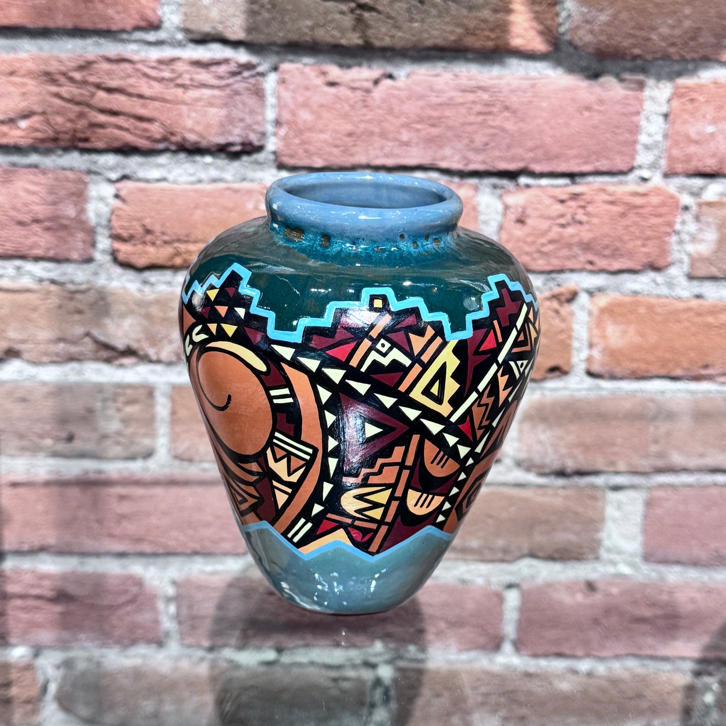 Vase – "Soaring Eagles above a Red Mesa" by Brian Nez