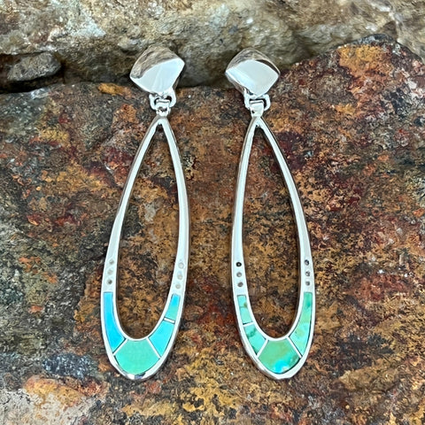 showcase the spectacular Green, Blue and Yellow hues of Sonoran Gold Turquoise from Mexico.