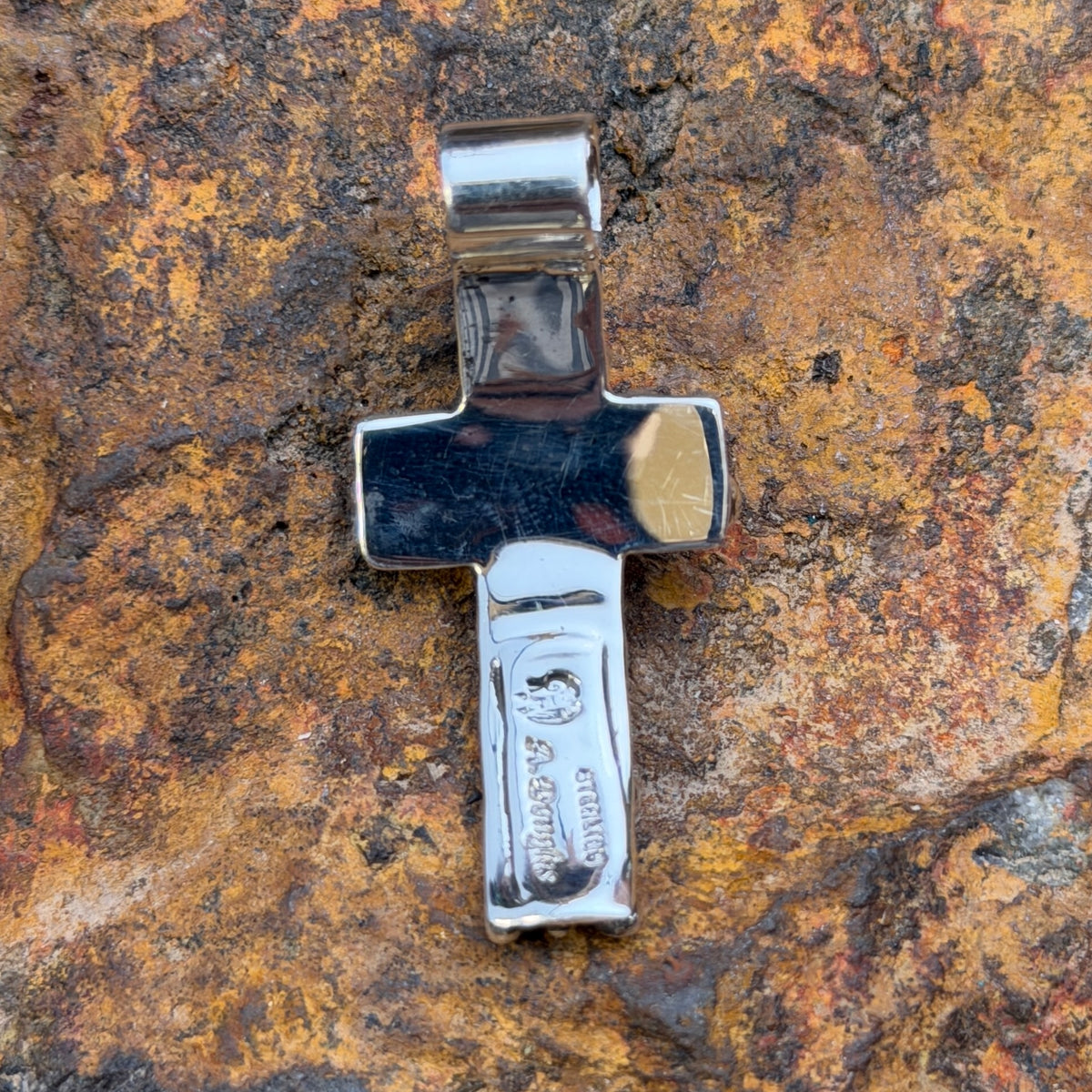 Akee Douglas Million Drops sterling silver curved cross pendant