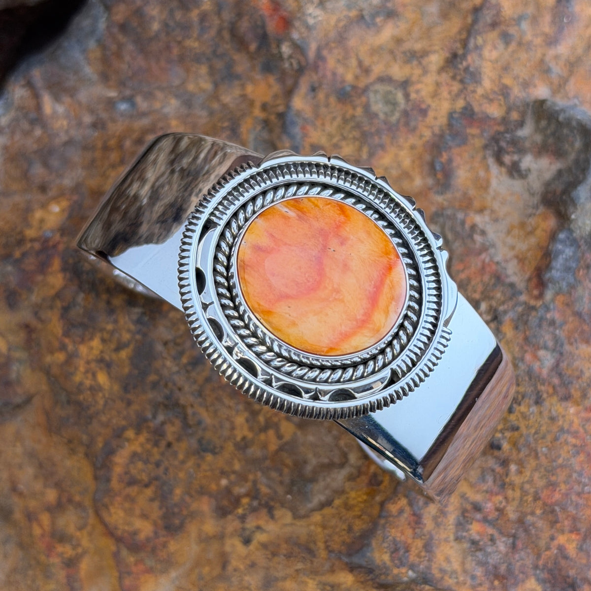 Spiny Oyster Sterling Silver Cuff Bracelet by Artie Yellowhorse, close up