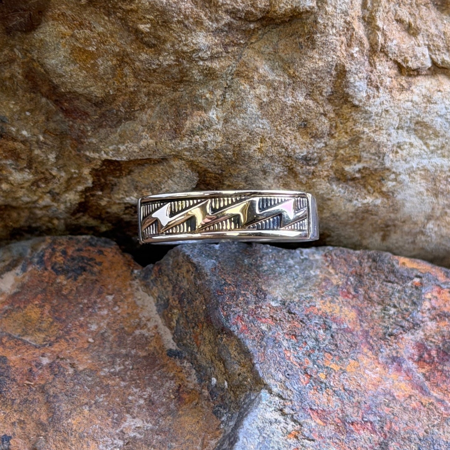 Vintage - M.M. Rogers Sterling Silver & 14k Gold Zig-Zag Band Ring - Size 7 - Estate