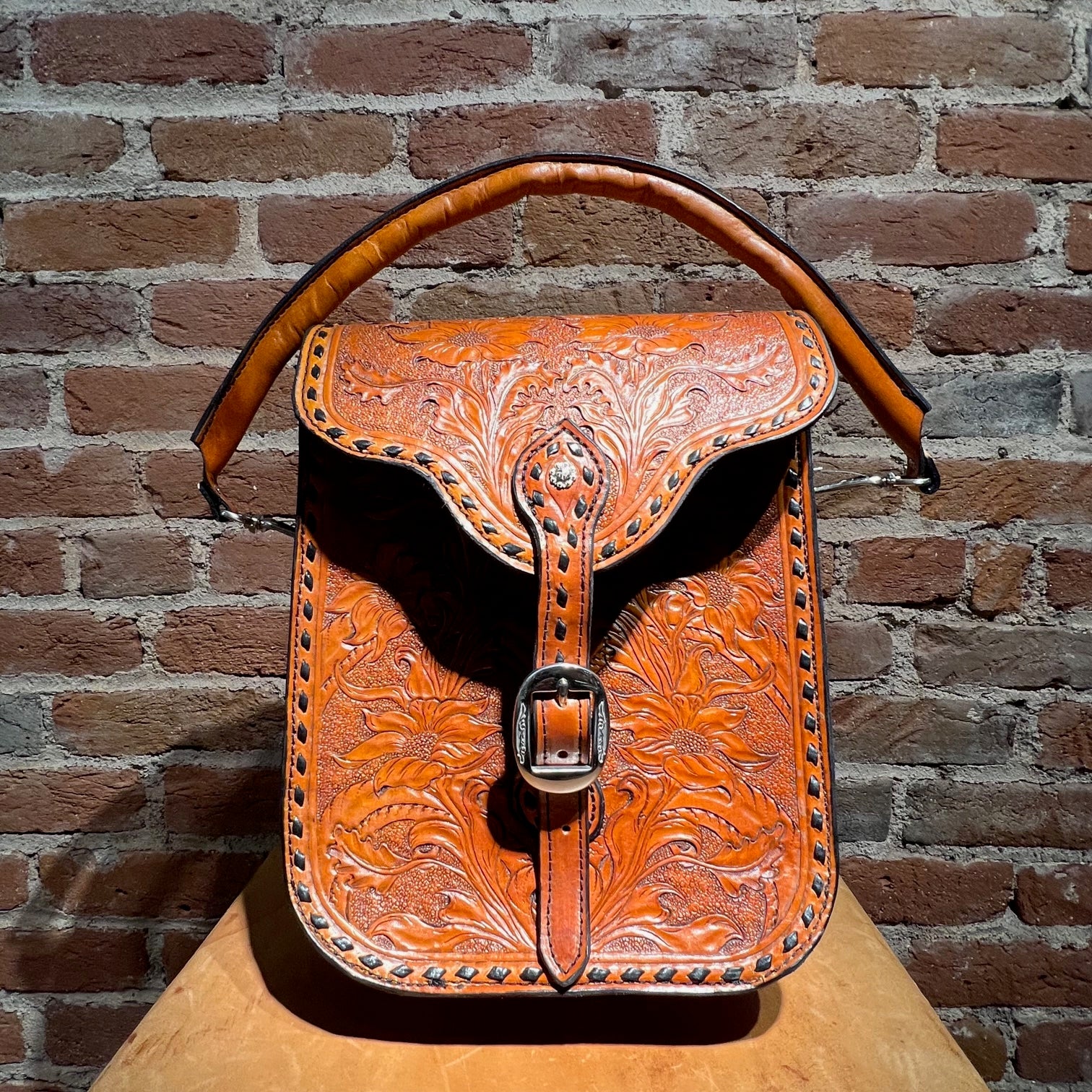 Hairon hide tooled leather purse – Five Diamond Cattle & Company