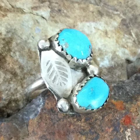 Vintage Turquoise Silver Ring - Estate Jewelry Size 7