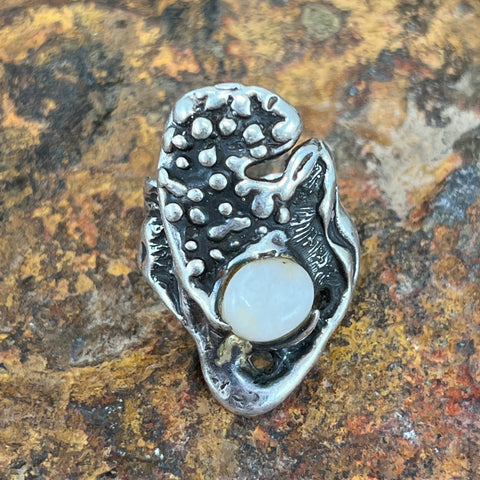 Vintage Silver & Pearl Ring Size 9 - Estate Jewelry