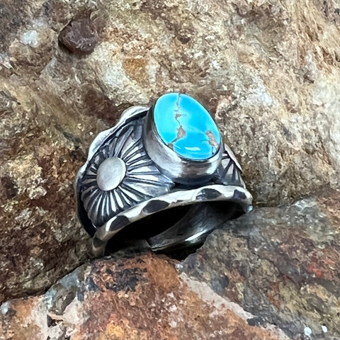 Kingman Turquoise Necklace - Native American Turquoise Jewelry - Dakota Sky  Stone